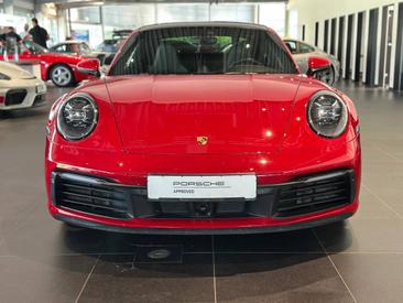 Porsche 992 I Carrera 4S — photo 4