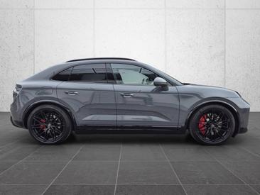 Porsche Macan Electrique Turbo — photo 6