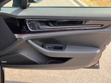Porsche Panamera III GTS — photo 24