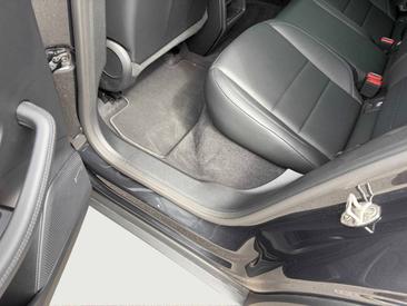 Porsche Macan Electrique 4S — photo 30