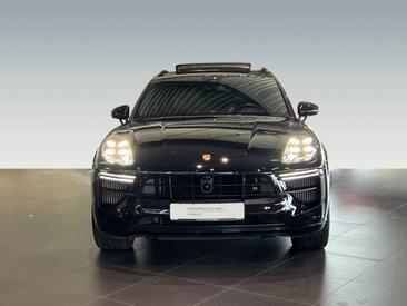 Porsche Macan Turbo — photo 4