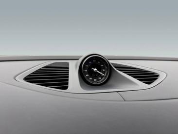 Porsche Macan Electrique 4S — photo 31