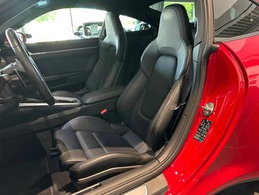Porsche 992 I Carrera 4S — photo 19