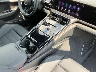 Porsche Panamera III GTS — photo 32