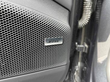 Porsche Macan Electrique 4S — photo 32