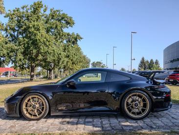 Porsche 992 II GT3 — photo 2