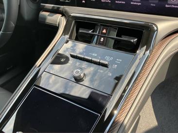Porsche Panamera III GTS — photo 34