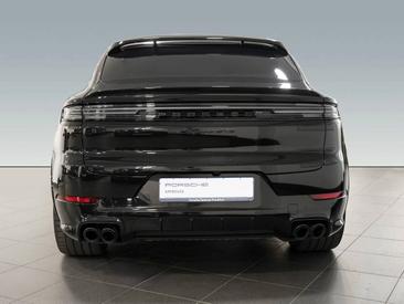 Porsche Cayenne III GTS Coupé — photo 5