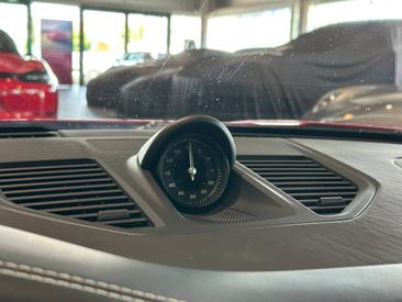Porsche 992 I Carrera 4S — photo 28