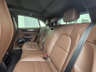 Porsche Macan Electrique Turbo — photo 30