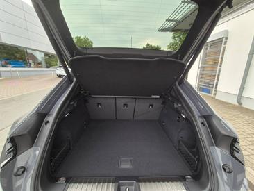 Porsche Macan Electrique Turbo — photo 31