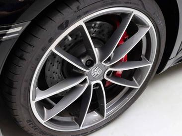 Porsche 992 I Carrera S — photo 30