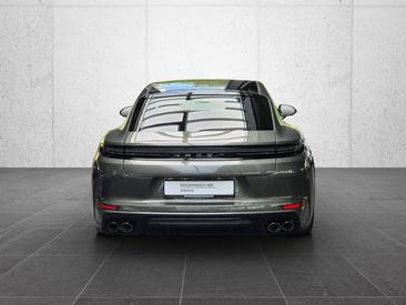 Porsche Panamera III 4 E-Hybrid — photo 4