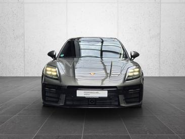 Porsche Panamera III 4 E-Hybrid — photo 8