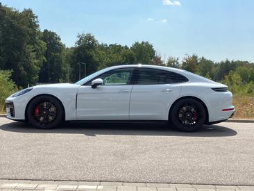 Porsche Panamera III GTS — photo 2