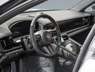 Porsche Panamera III 4S E-Hybrid — photo 14