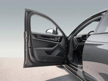 Porsche Panamera III 4S E-Hybrid — photo 16