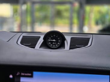 Porsche Panamera III 4 E-Hybrid — photo 25