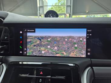 Porsche Panamera III 4 E-Hybrid — photo 26