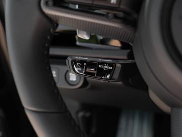 Porsche Panamera III 4S E-Hybrid — photo 22