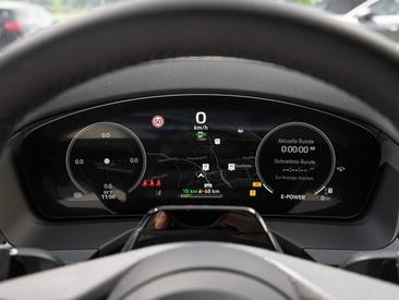 Porsche Panamera III 4S E-Hybrid — photo 26