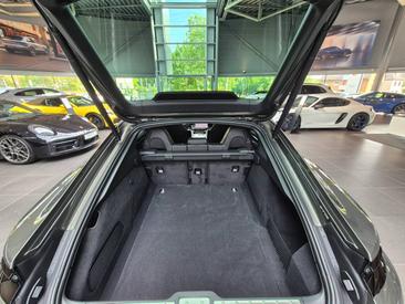Porsche Panamera III 4 E-Hybrid — photo 33