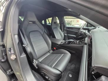 Porsche Panamera III 4 E-Hybrid — photo 38