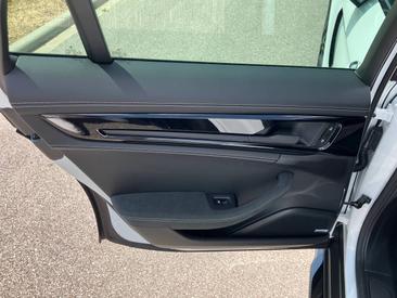 Porsche Panamera III GTS — photo 24