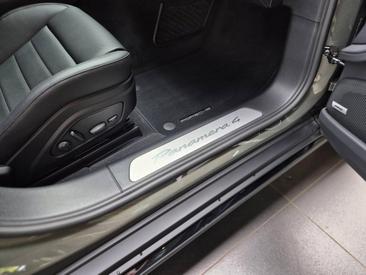 Porsche Panamera III 4 E-Hybrid — photo 40