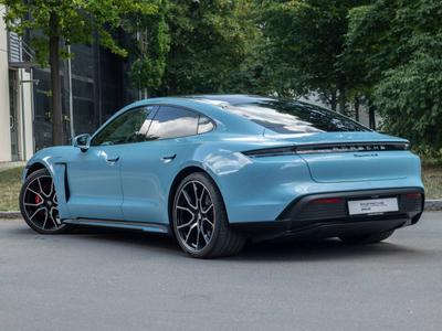 Porsche Taycan 4S
