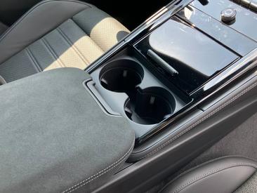 Porsche Panamera III GTS — photo 31