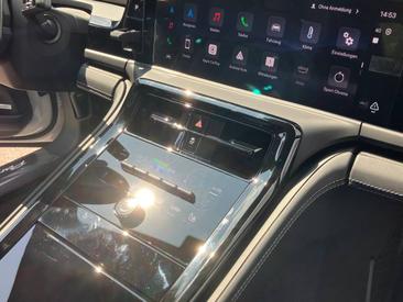 Porsche Panamera III GTS — photo 32