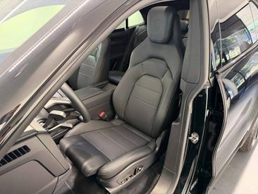 Porsche Cayenne E4 Electric — photo 14