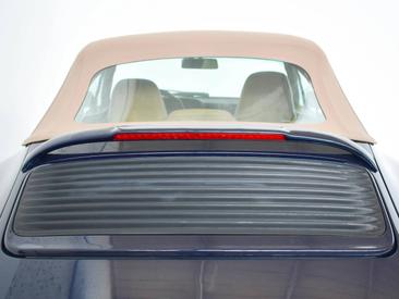Porsche 993 Carrera Cabriolet — photo 5