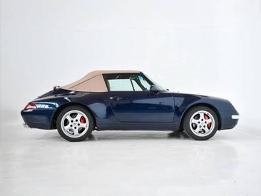 Porsche 993 Carrera Cabriolet — photo 10