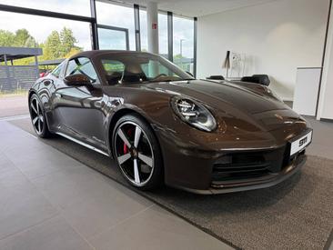 Porsche 992 II Targa 4S — photo 7