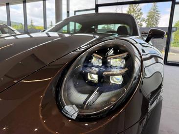 Porsche 992 II Targa 4S — photo 9