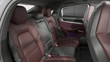 Porsche Cayenne III GTS Coupé — photo 13