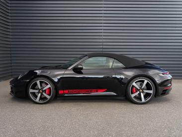 Porsche 992 I Carrera 4S Cabriolet — photo 2