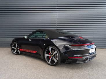 Porsche 992 I Carrera 4S Cabriolet — photo 3