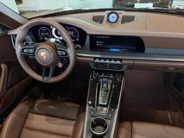 Porsche 992 II Targa 4S — photo 26