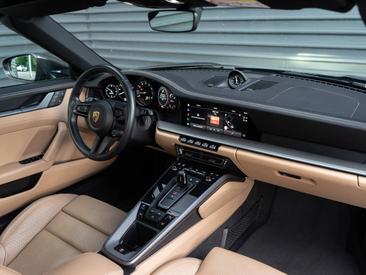 Porsche 992 I Carrera 4S Cabriolet — photo 18