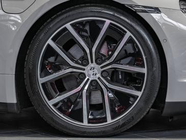 Porsche Taycan ph2 4S Sport Turismo — photo 9