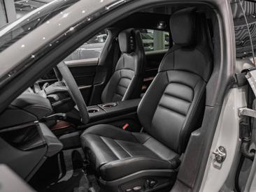 Porsche Taycan ph2 4S Sport Turismo — photo 19