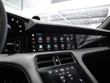 Porsche Taycan ph2 4S Sport Turismo — photo 22