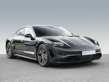 Porsche Taycan — photo 11