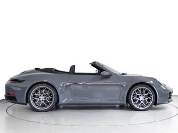 Porsche 992 II Carrera Cabriolet — photo 9