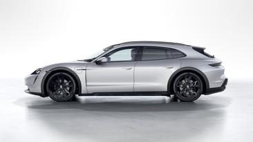 Porsche Taycan 4S Cross Turismo — photo 2