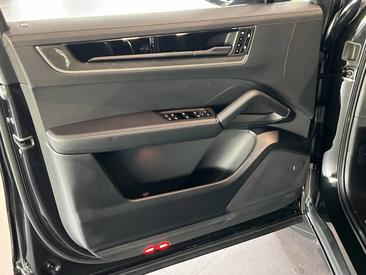 Porsche Cayenne III S, E-Hybrid — photo 7