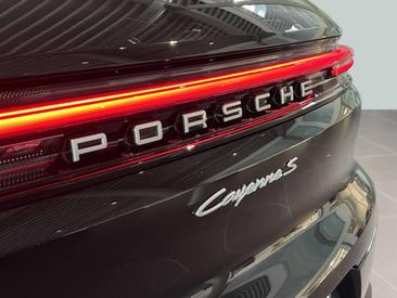 Porsche Cayenne III S, E-Hybrid — photo 24
